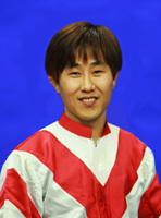 오영일